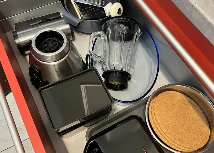 Cozy Cave In The Middle Of Center *